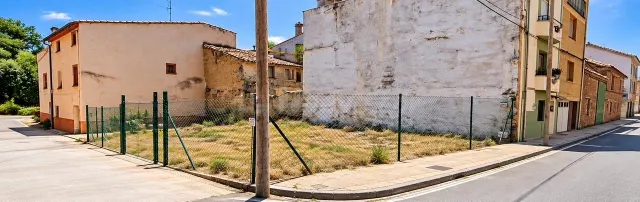 Terreno urbano en venta — 3