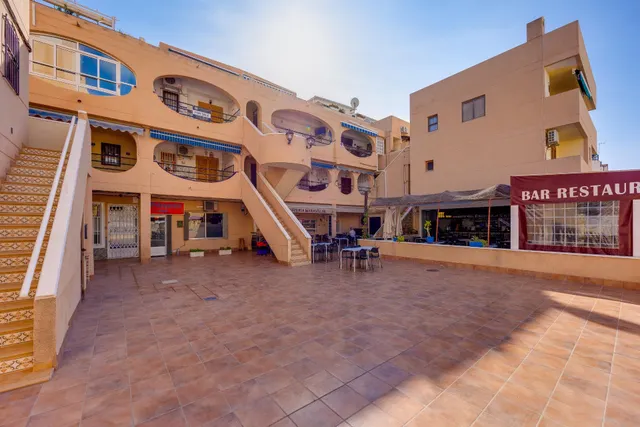 Ático duplex con solárium, vistas al mar y a 280 metros de la playa de La Mata — 31