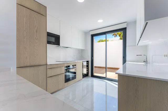 VILLA DE LUJO INDEPENDIENTE CERCA DEL MAR (ORIHUELA COSTA) — 10