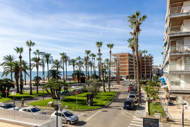 Magnifica vivienda en Salou a escasos metros de la playa con - foto 2