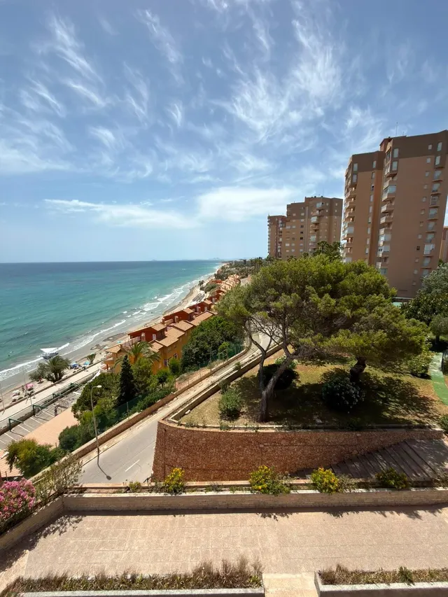 APARTAMENTO CON VISTAS AL MAR EN CAMPOAMOR : 4 hab, 2 baños, - foto 3