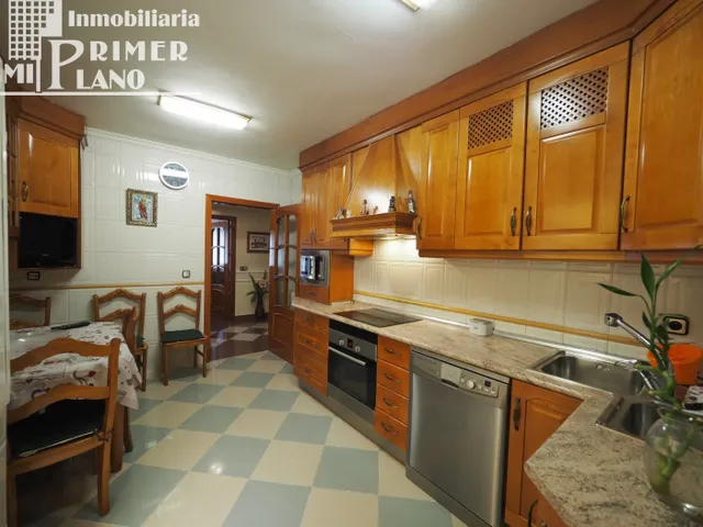 CASA DE DOS PLANTAS JUNTO A C/ DOÑA CRISANTA POR 195.000 € — 15