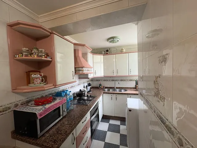 Planta baja 3 habitaciones 67m² en venta - Girón - Las Delic - foto 3
