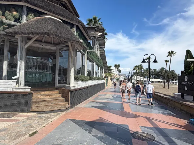 Apartamento de 1 dormitorio con licencia turistica en venta en La Carihuela, Torremolinos – 268.000 € — 25