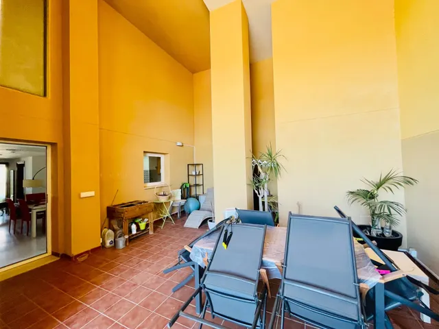 Apartamento de 3 Dormitorios con vistas al mar — 16