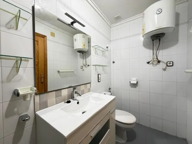 Apartamento 2 habitaciones 84m² en venta - Estacion de autobuses — 21
