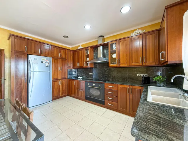 ESPECTACULAR CASA EN SELVA — 15