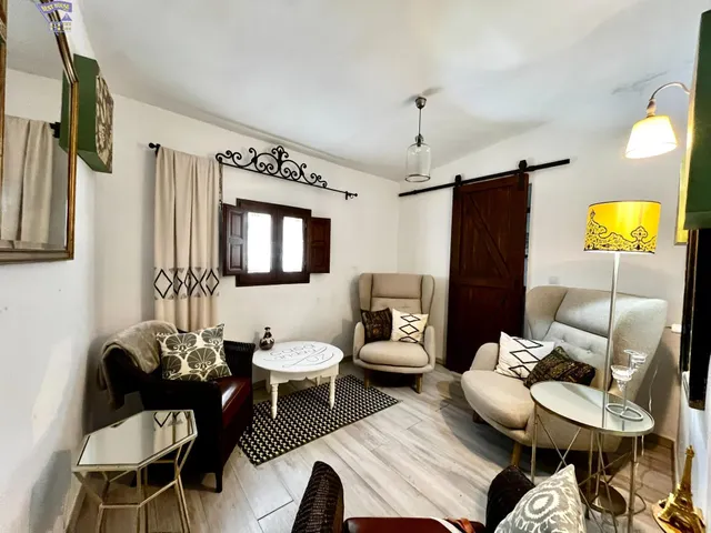 SE VENDE 2 PROPIEDADES  EN EL CASCO ANTIGUO DE ARCOS — 19