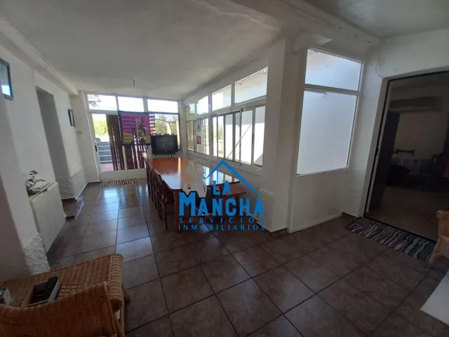 *250.000€*. inmobiliaria la mancha vende parcela urbana en urbanización riachuelos (Albacete). — 14
