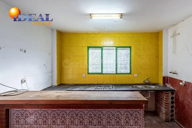 Cortijo con casa de 117 m2 y terreno de 2.312 m2 en Santa Fe — 5