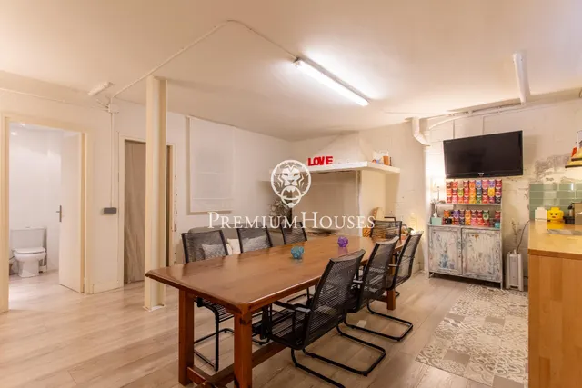 Casa independiente con jardín en venta en Argentona — 10