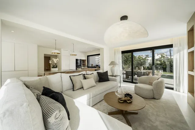 Chalet 5 habitaciones 251m² en venta - Marbella — 5