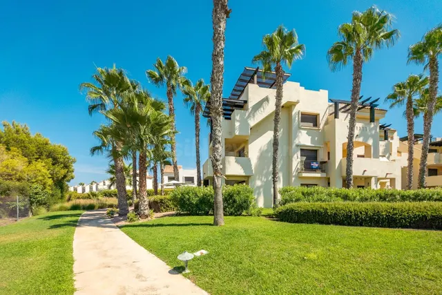 Apartamento de 3 dormitorios en San Javier - foto 2