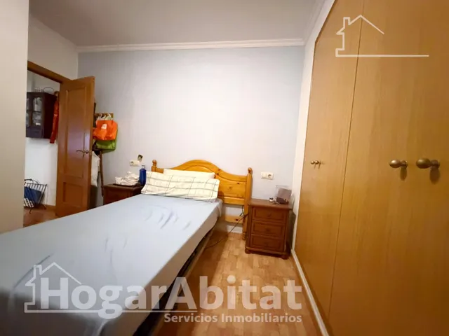 Amplia casa con terraza y garaje cerca de la playa de Sagunto — 25