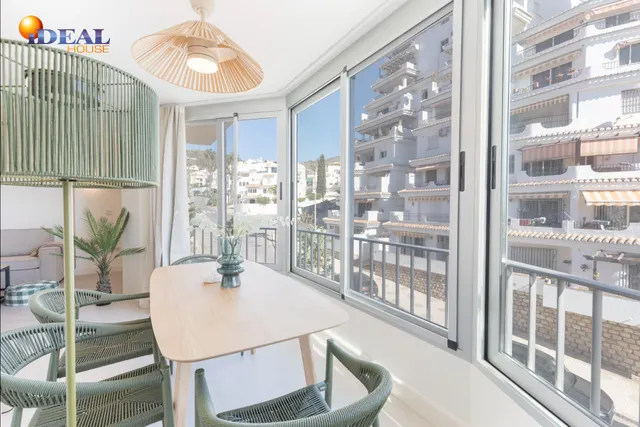 ¡exclusivo apartamento en primera linea de playa con reforma integral de alta gama! — 6