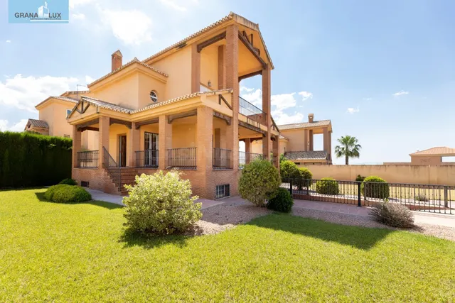 Maravillosa vivienda unifamiliar en Cañadas del Parque