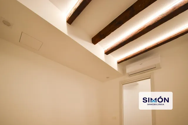 ¡Precioso Piso de 3 habitaciones acabado de reformar en Berga! — 13
