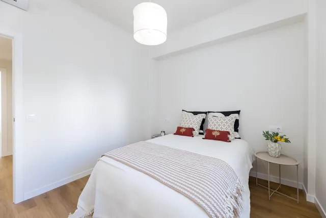 Piso reformado y luminoso con balcón en Palma — 16