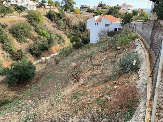 7 parcelas urbanas UAS-2 en Torreblanca Fuengirola para villas — 4