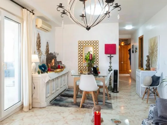 TAV121 - APARTAMENTO DE 138M2 EN EDIFICIO LAGO AZUL VII DE T