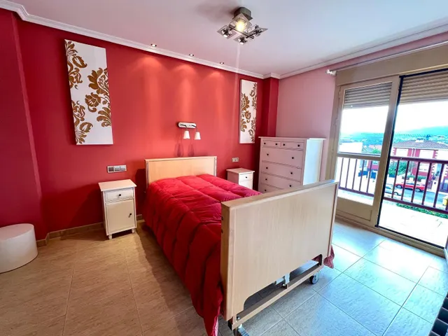 EXCLUSIVA CASA ADOSADA CON ASCENSOR Y PISCINA EN CIUDAD JARDIN — 33