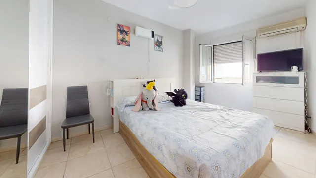 Amplia vivienda en Medina Azahara de 3 dormitorios con terra