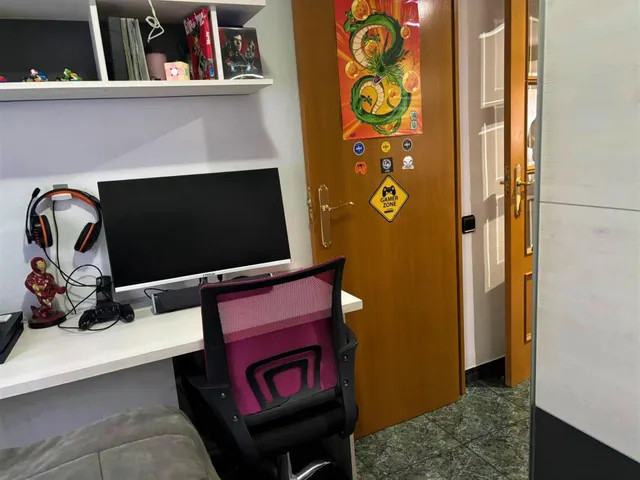 Piso para entrar a vivir. segundo sin ascensor. solo 10 vecinos — 28
