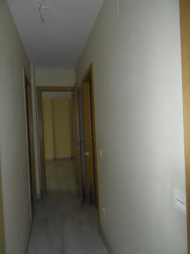 Piso reformado con terraza y ascensor — 15
