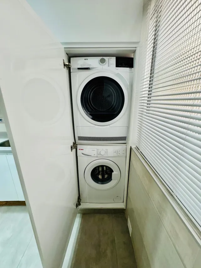 ¡¡¡¡¡ ATENCIÓN INVERSORES!!!!  PISO DE 4 habitaciones CON LICENCIA TURÍSTICA CON ALTA RENTABILIDAD — 33