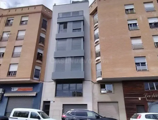 Local comercial 82m² en venta - Almazora