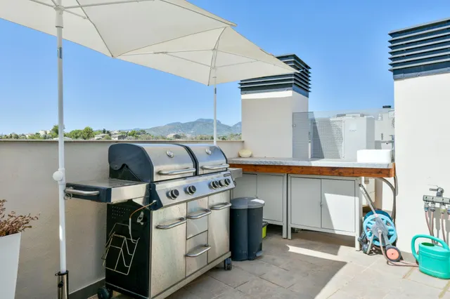 Precioso ático con terraza privada — 32