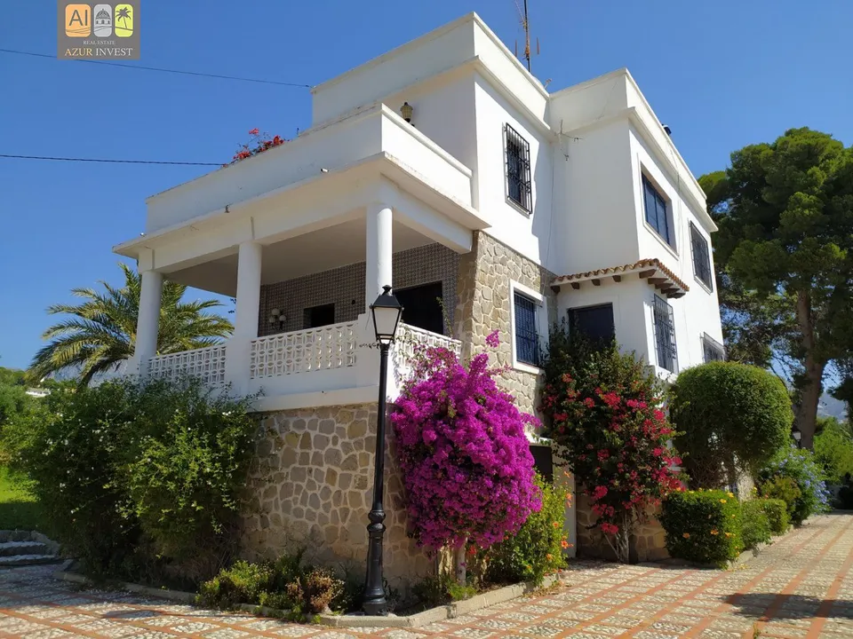 Preciosa Villa en Altea con vistas al mar/montaña