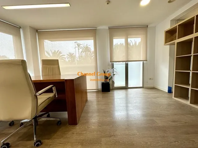 ESPECTACULAR OFICINA EN VENTA O ALQUILER CON INMEJORABLES VISTAS EN ELCHE! — 8