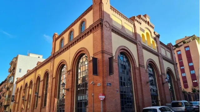 Oficina en alquiler en Calle Manzanares — 11