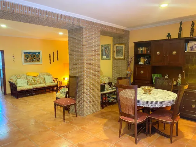 CASA REFORMADA CON TERRAZA — 2