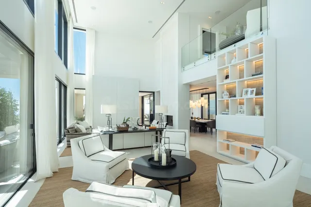 Chalet 6 habitaciones 948m² en venta - Costa del Sol - foto 3