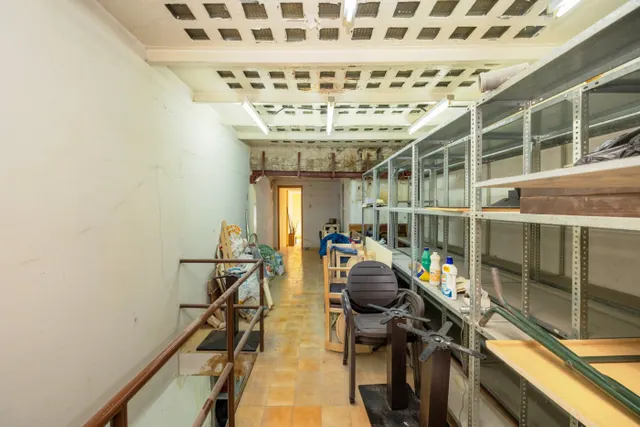A LA VENTA EDIFICIO EN PLAZA BIB-RAMBLA — 47