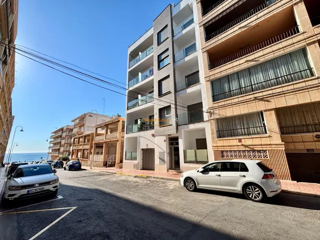Piso en Guardamar del segura en primera línea del mar — 17