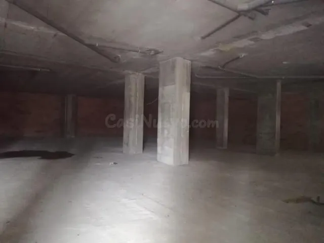 Conjunto de tres Locales Comerciales a la Venta en O Porriño - foto 4