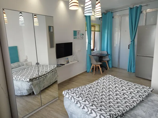 Edificio como Hostel — 29