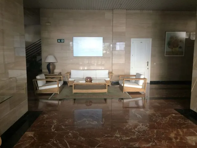 Espectacular Piso en Paseo Marítimo — 31