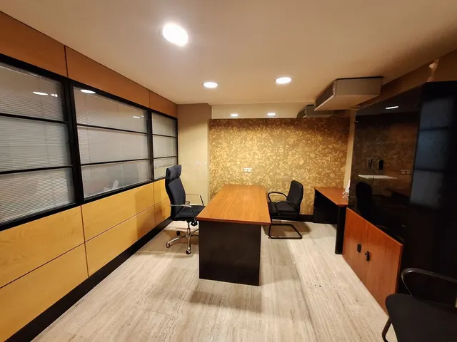 Oficina 8 habitaciones 307m² en venta - Marbella - foto 5