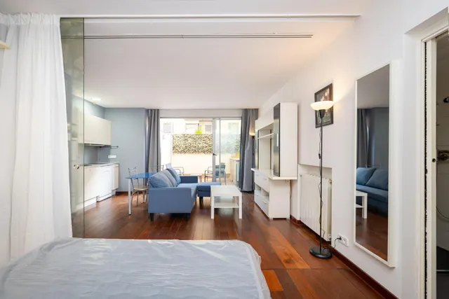 Apartamento tipo loft con garaje incluido y piscina en zona Parque Lagos — 17