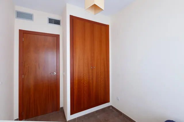 ¿Buscas piso cerca del centro? — 11