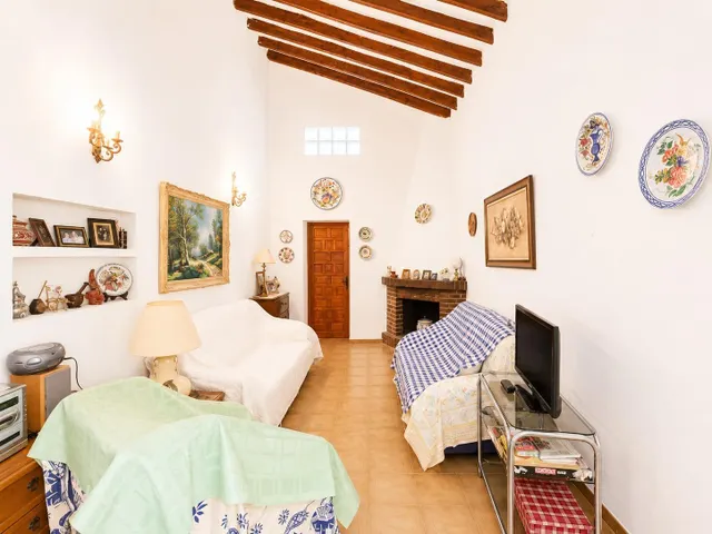 Exclusiva finca con encanto atemporal – una propiedad única cerca de Elche — 18