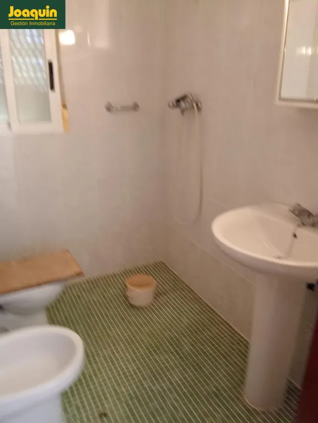 Espectacular chalet urbano con piscina y casa de invitados en Los Encinares de Alcolea. — 18