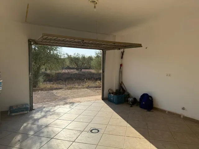 Villa independiente con finca de 19.000 m2 en Castalla — 17