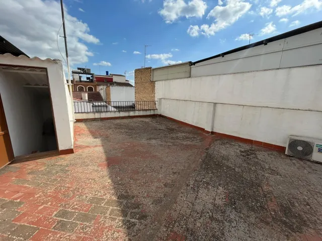 Casa en semicentro — 8