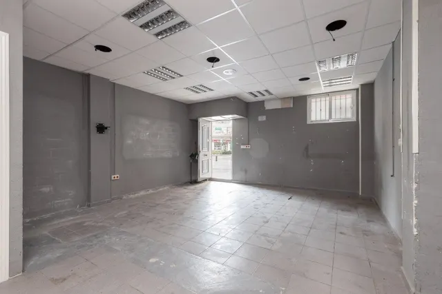 Local comercial 110m² en venta - Villarejo — 12
