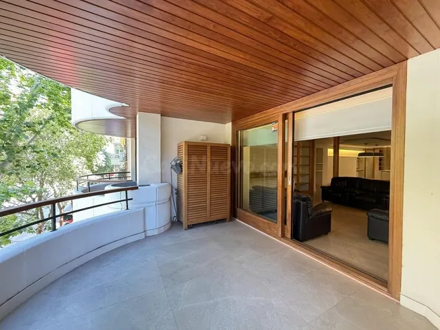 Exclusiva vivienda de autor en Calle Aragón, Palma — 3